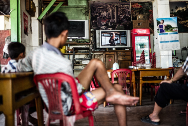 Slow and Quiet Resistance in Yangon: An Analysis of Daniel Zvereff’s Album ‘Chinthe’